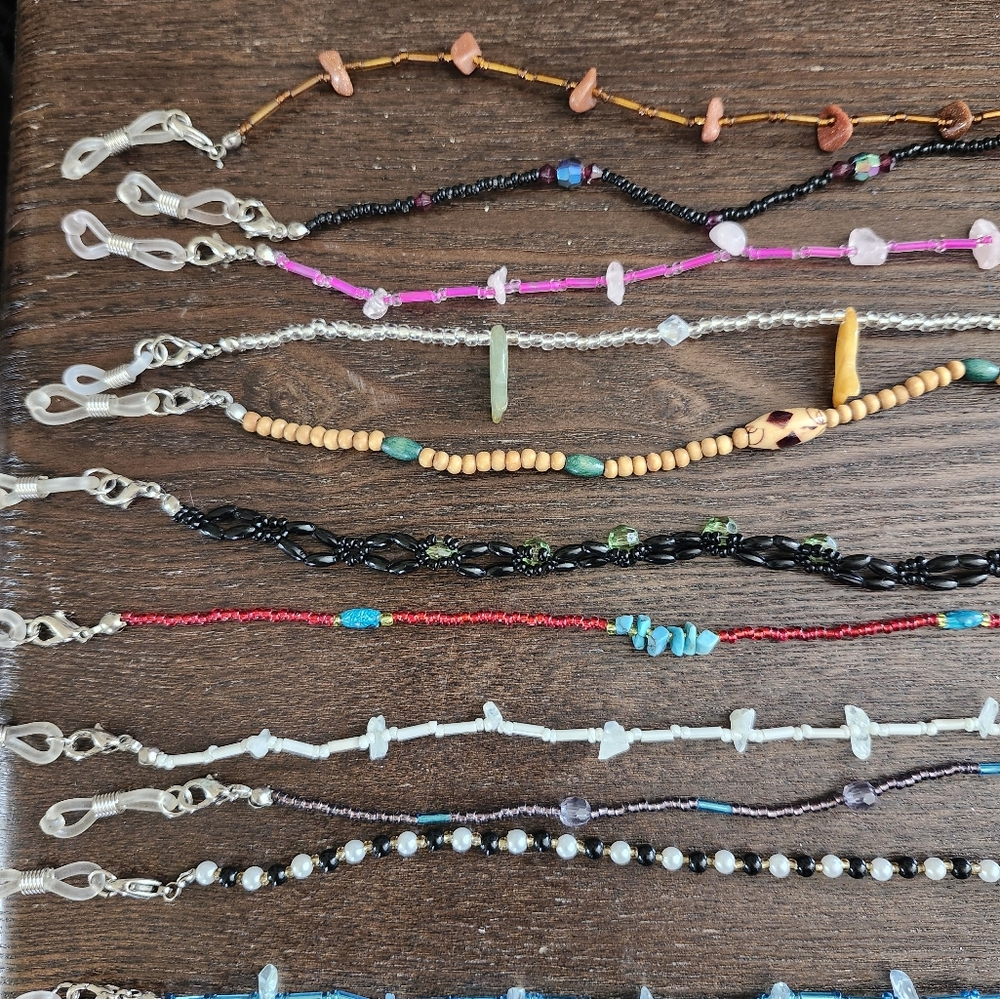 Set of 11 Eyeglass holder chains